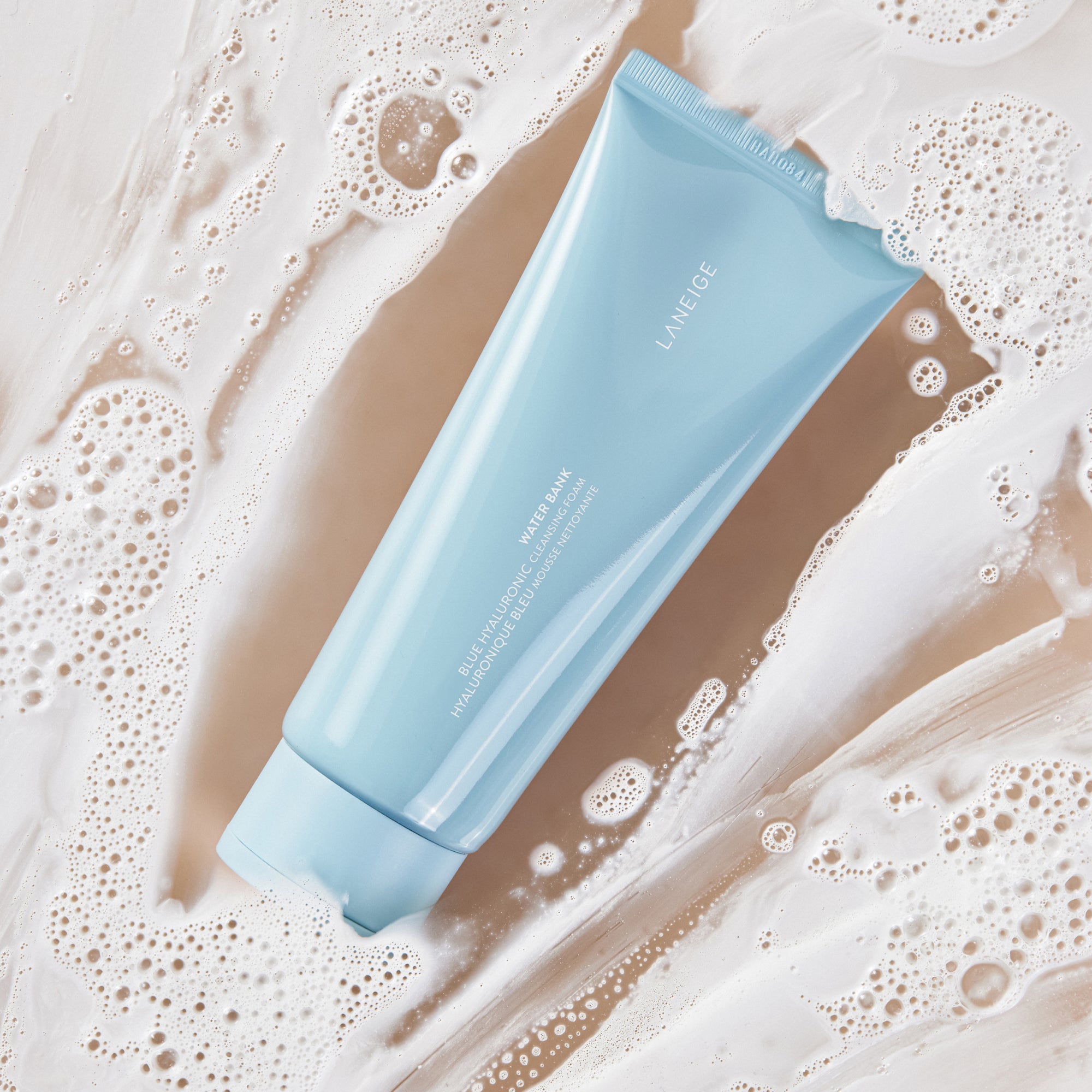 Water Bank Blue Hyaluronic Cleansing Foam - Image 4